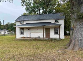 107 Santee St, Cowpens, SC 29330