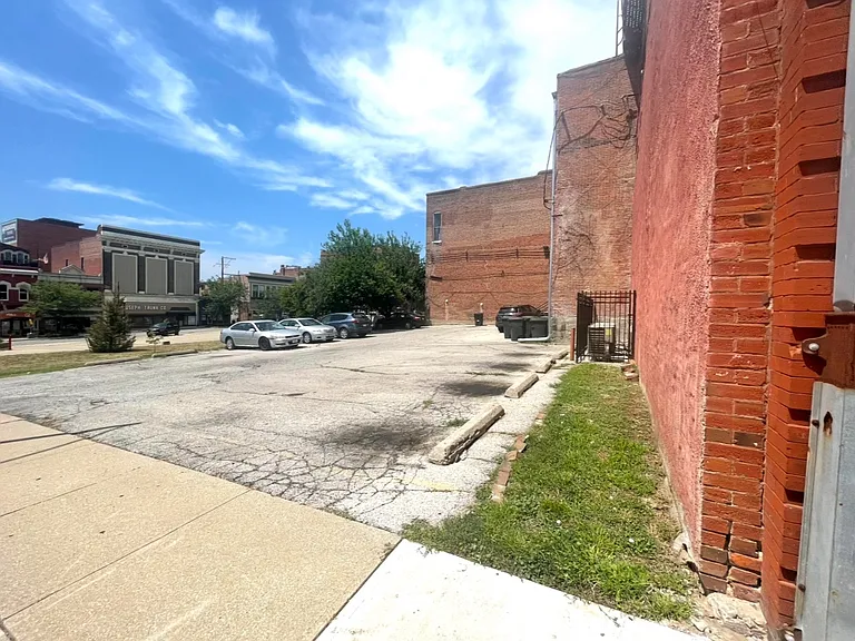 722 Francis St #302 — Photo 20