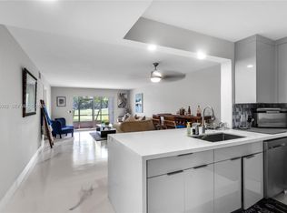 Century Village, Hollywood, FL 33027