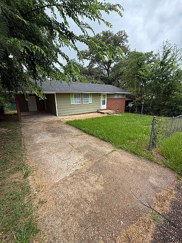 1326 Cadillac Dr Photo 1