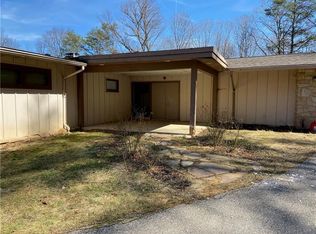 121 Magura Rd, Sewickley, PA 15143