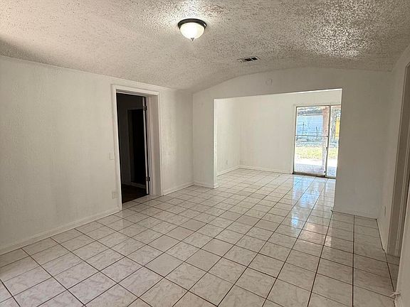 4th image of 5219 ANCHOR Avenue