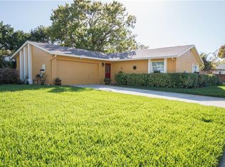 6992 Aberfeldy Ave N, Saint Petersburg, FL 33709