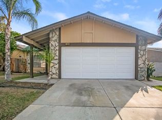 14869 Long View Dr, Fontana, CA 92337