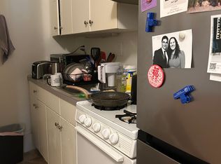 1312 Pine St #1F, Philadelphia, PA 19107