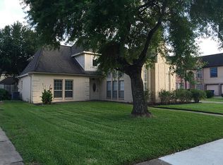 7315 San Ramon Dr, Houston, TX 77083