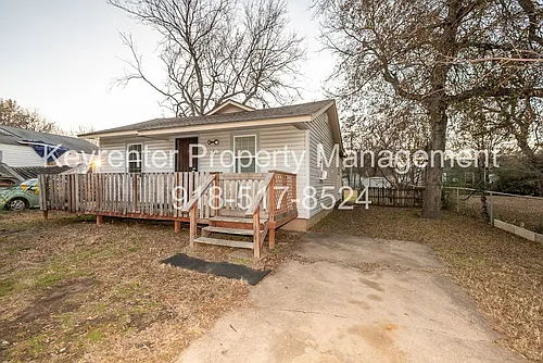 2144 N Garrison Pl Photo 1