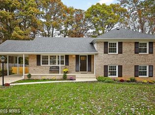 6106 Scotch Dr, Alexandria, VA 22310