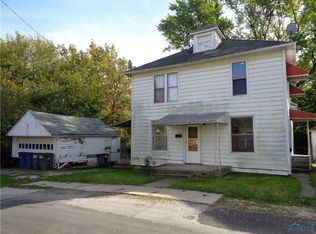 1555 Bow St, Toledo, OH 43609