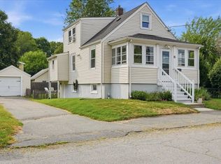 15 Gilmore St, Weymouth, MA 02191