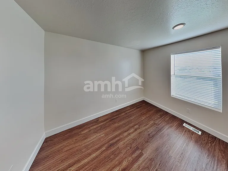 1175 N Wagon Way — Photo 17