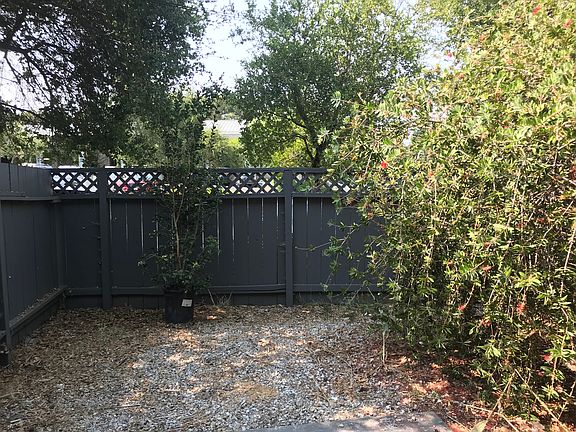 3rd image of 1210 Alameda De Las Pulgas APT 2