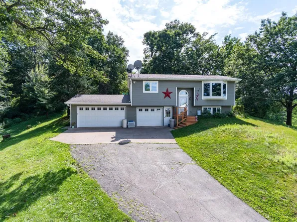 W5861 Mahlum ROAD, Holmen, WI 54636