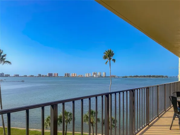 100 Oakmont Ln APT 611, Belleair, FL 33756