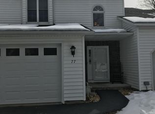 77 Woodside Dr, Albany, NY 12208