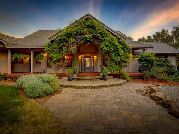 25799 Sweet Rd, Grass Valley, CA 95949