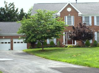 10806 Coopersmith Ct, Gaithersburg, MD 20878