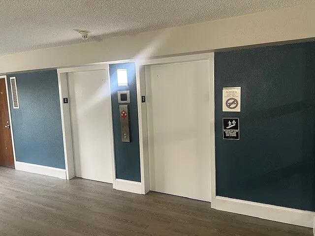 Westgrove Tower Condominiums — Photo 15