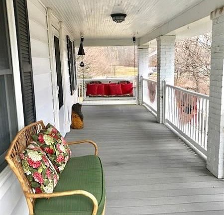 3rd image of 349 Crescent Dr