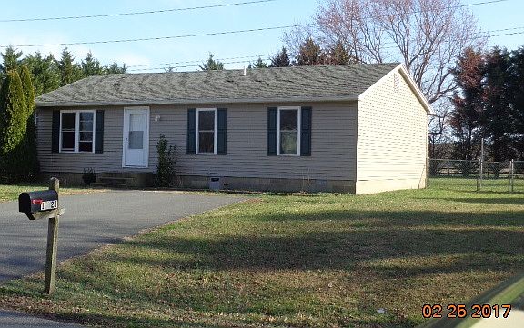 2nd image of 18023 Windward Dr