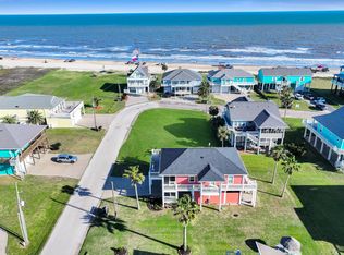 2727 Gillespie, Crystal Beach, TX 77650