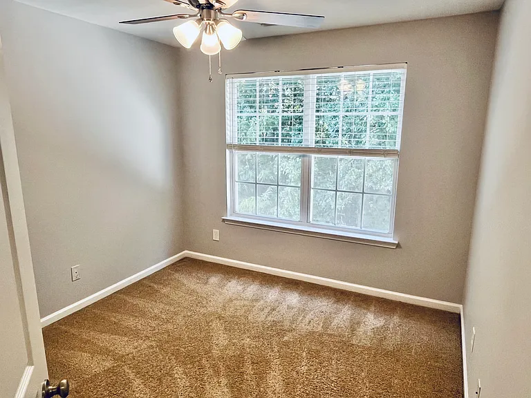 961 Copperstone Ln — Photo 24