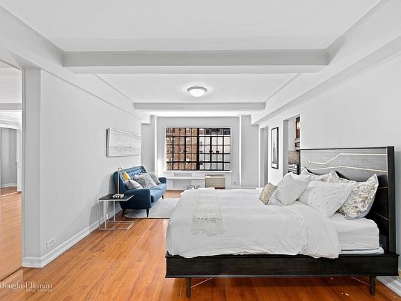 2nd image of 10 Park Ave #7G