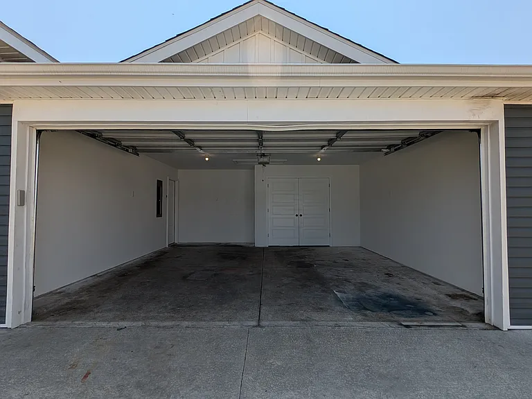 720 Short Leaf Ln — Photo 21