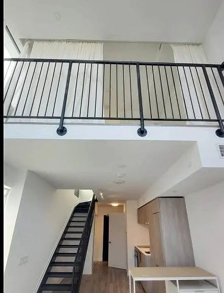 77 Shuter St #223 — Photo 2