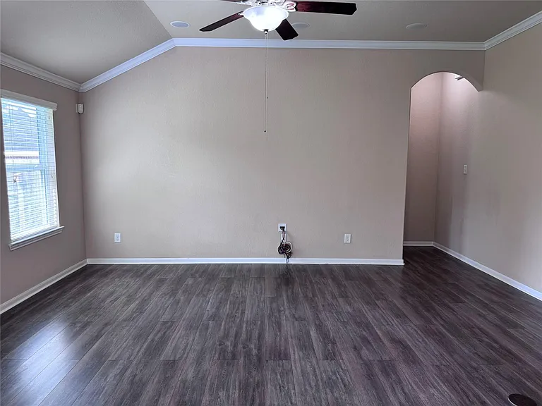 151 Forest Heights Ln — Photo 6