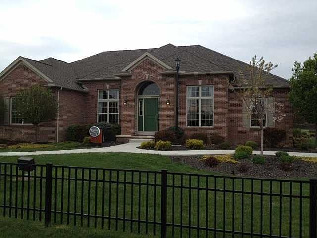 1st image of 510 River Front Dr