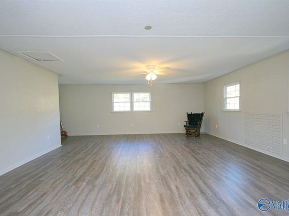 5th image of 8848 Sims Rd