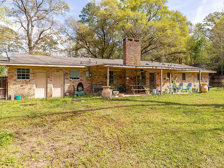1105 Ada St — Photo 21