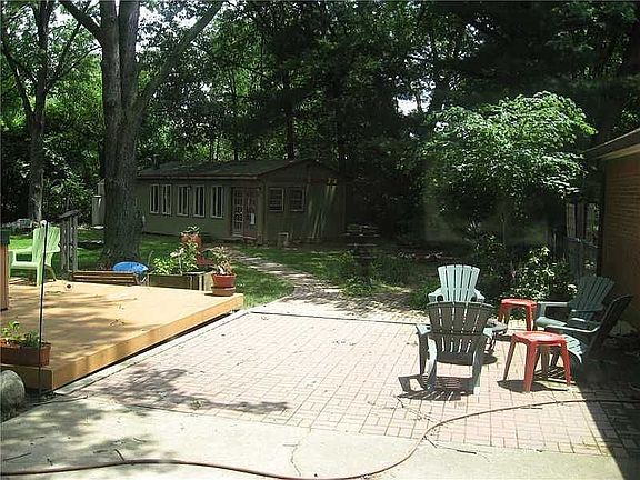5th image of 8339 Darby Ct