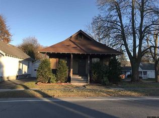 23 S Kingsboro Ave, Gloversville, NY 12078