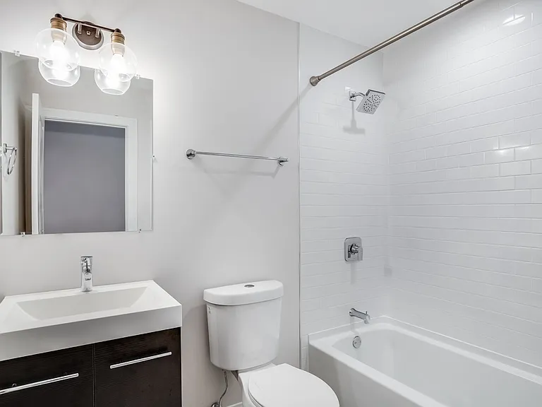 5407 S Harper Ave #1 — Photo 11