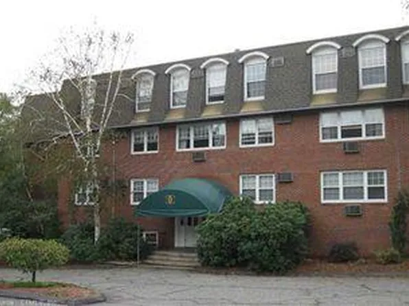 34 Padanaram Rd #218, Danbury, CT 06811