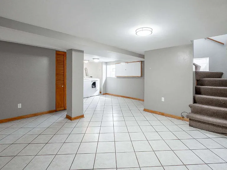 3403 N Hamlin Ave #1 — Photo 12