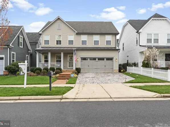 16937 Takeaway Ln, Dumfries, VA 22026