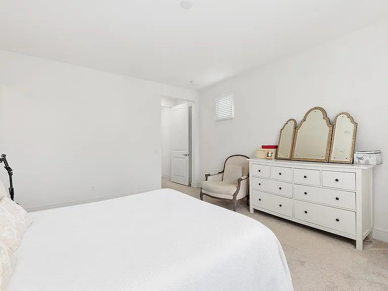 6640 Solterra Vista Pkwy — Photo 25
