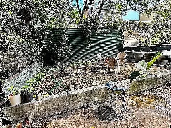 76 George Street image 1 of 14