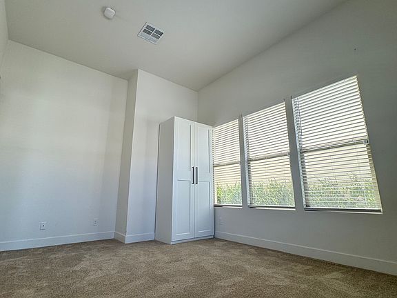 3rd image of 2170 Birch Rd Unit 109