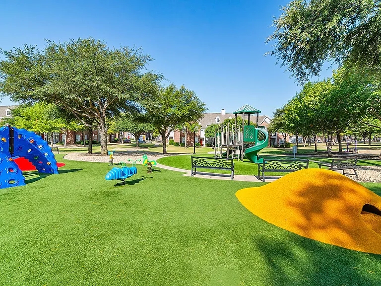 Cortland West Plano — Photo 34