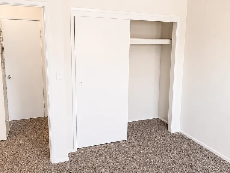 2125 North Ave #24 — Photo 4