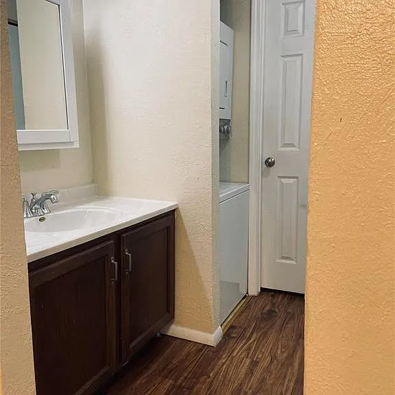 131 Ashley Dr — Photo 5