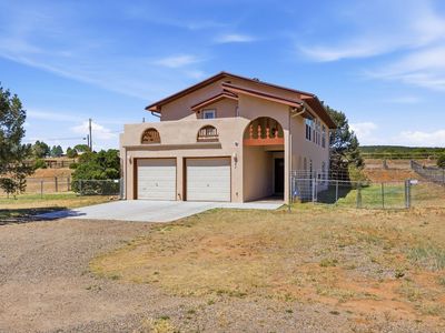 1077 County Line Rd, Edgewood, NM, 87015