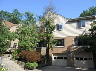 5145 Beeler St, Pittsburgh, PA 15217