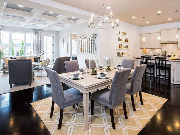 Fairwinds Dining and Kitchen