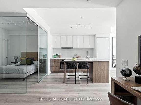 3rd image of 863 Saint Clair Ave W #310