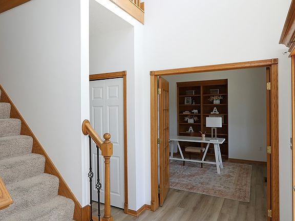 5th image of 3600 Brook Ridge Ct